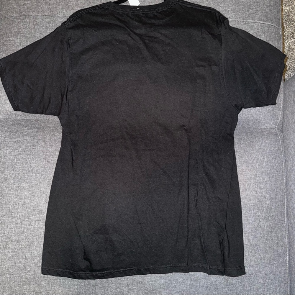 NWT Trick R Treat Yellow T-Shirt Horror Halloween Size L Black - Picture 3 of 3